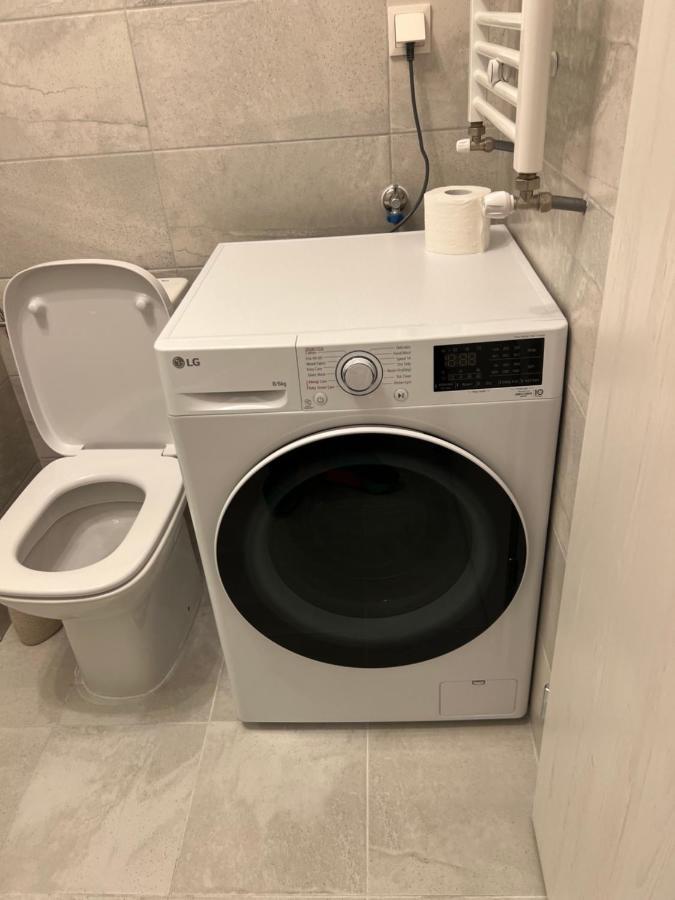 Sweety Relaxing Apartment No 135 부쿠레슈티 외부 사진
