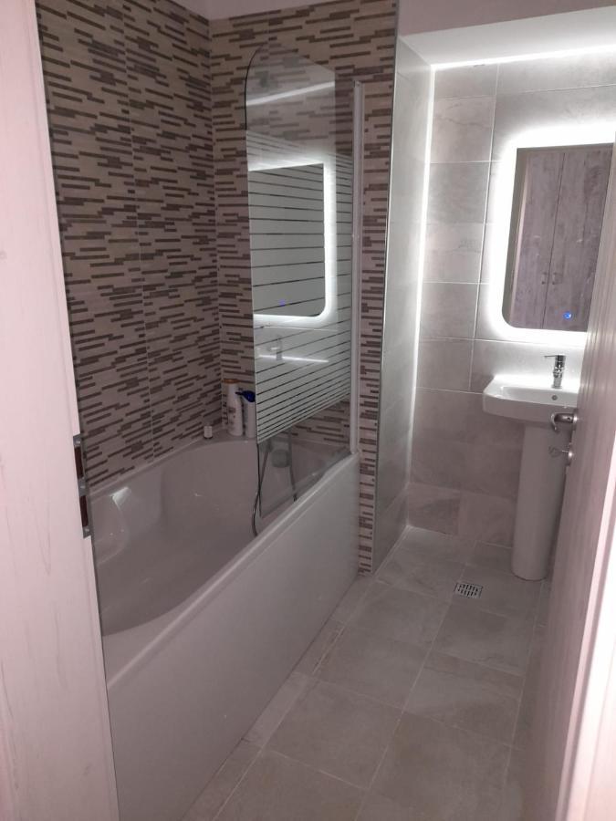 Sweety Relaxing Apartment No 135 부쿠레슈티 외부 사진